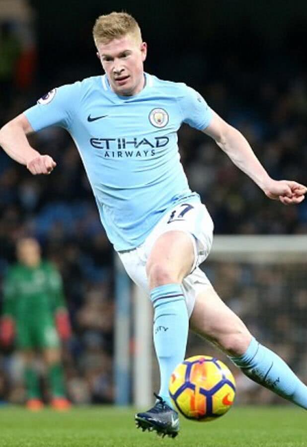 爱游戏官方入口-德布劳内焦点对战，Uzi与50激战DWG分钟，领先优势明显胜负难料！的简单介绍